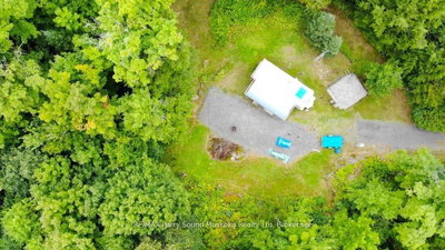 335 Centre Road • McKellar, ON photo 4
