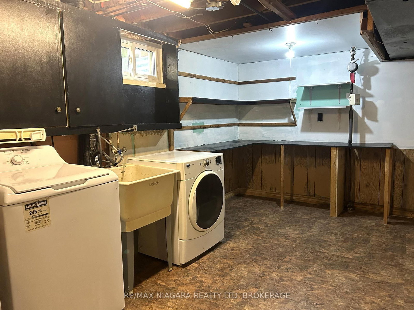 26 Friars Court • St. Catharines, ON photo 25