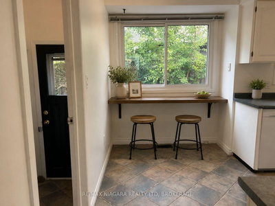 26 Friars Court • St. Catharines, ON photo 9