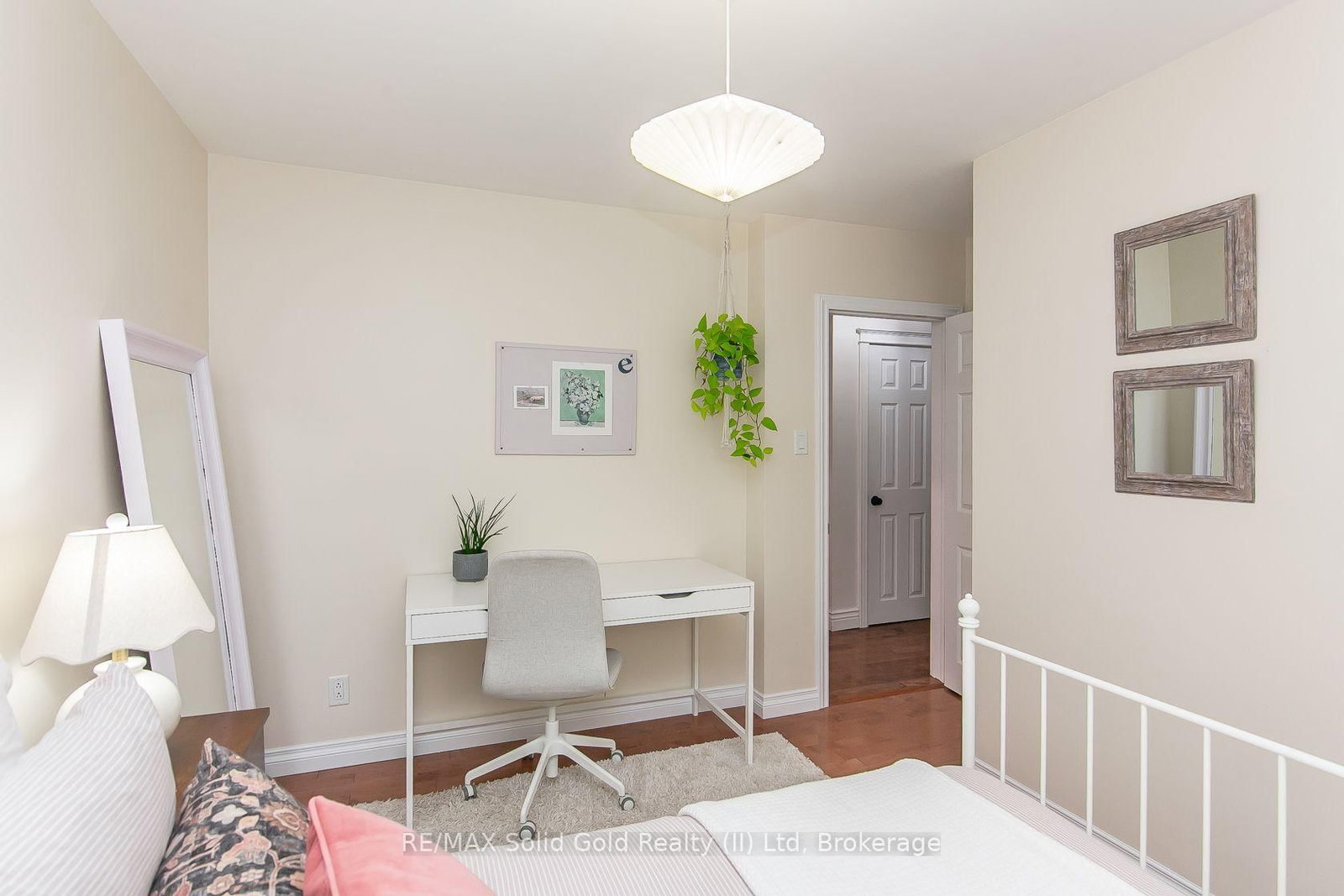 210 Dawson Street • Waterloo, ON photo 24