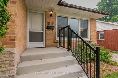 210 Dawson Street • Waterloo, ON photo 6