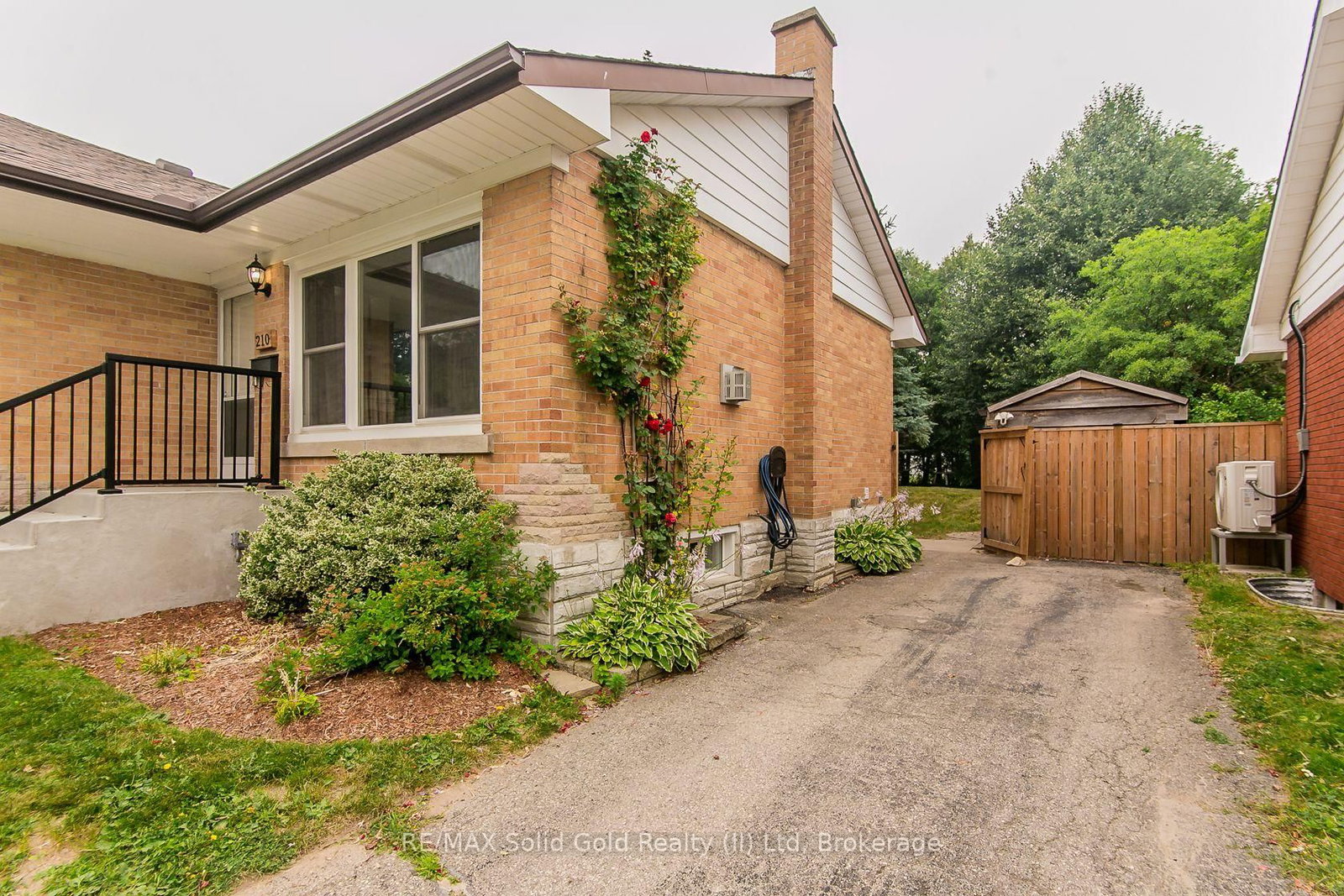 210 Dawson Street • Waterloo, ON photo 7