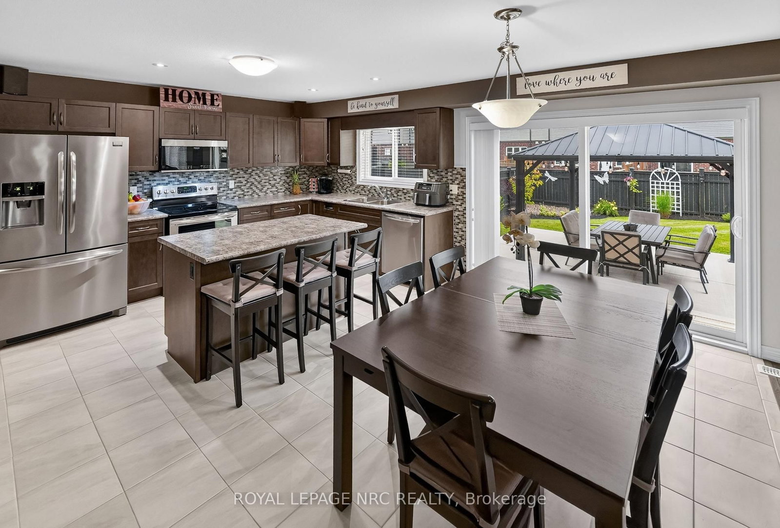 7794 Clendenning Street • Niagara Falls, ON photo 14