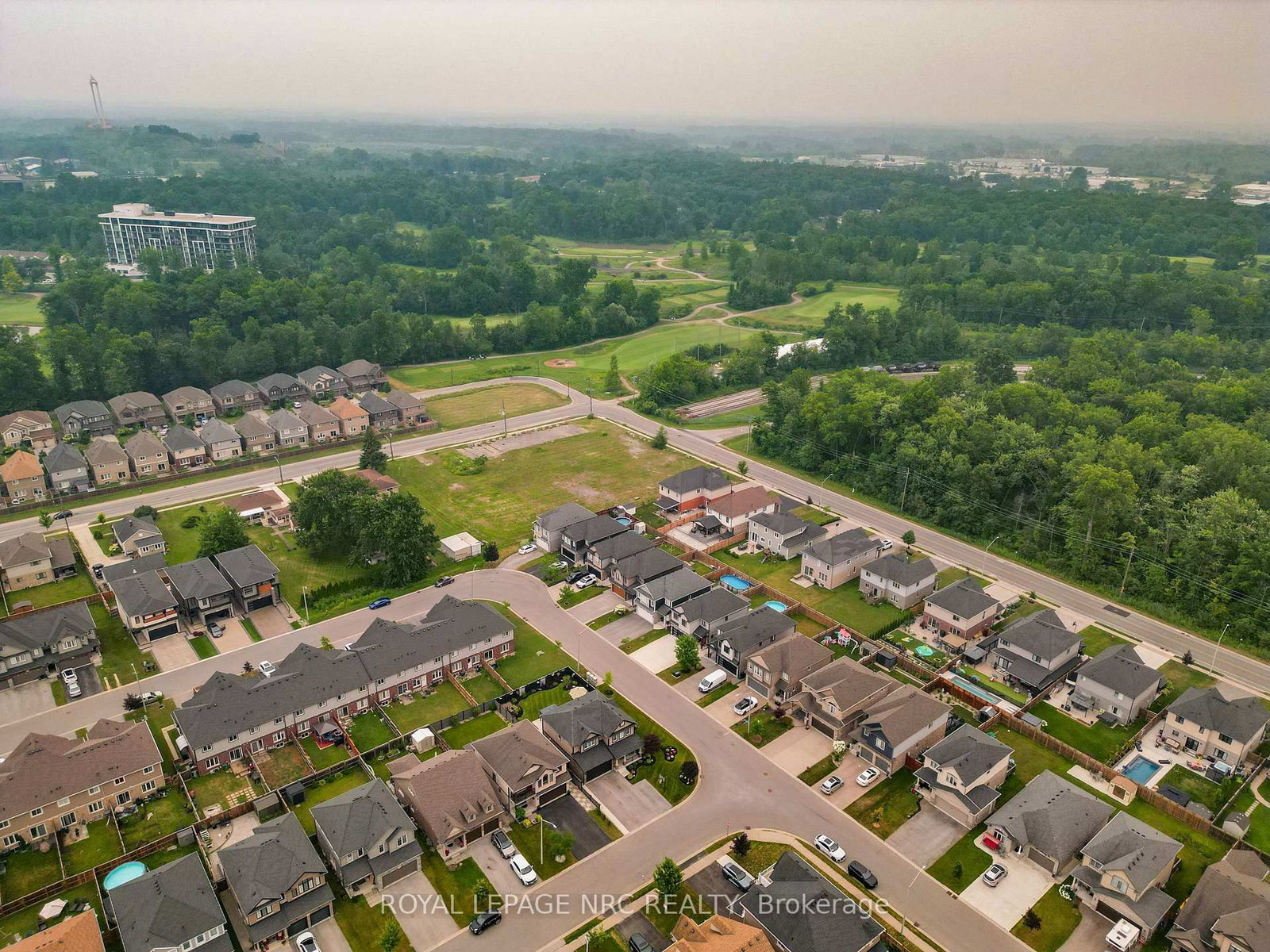 7794 Clendenning Street • Niagara Falls, ON photo 43