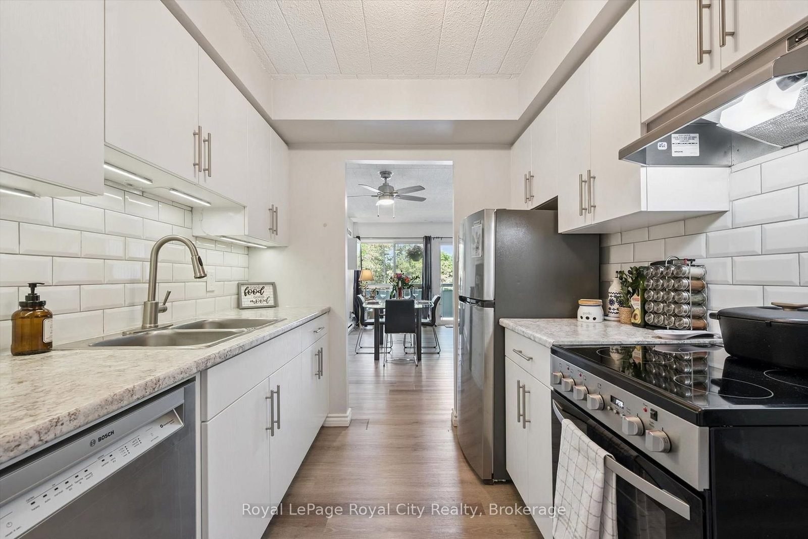 105 Conroy Crescent • #410 • Guelph, ON photo 2