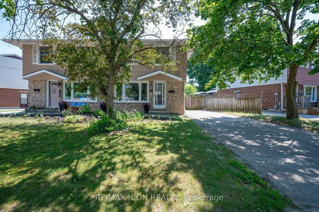 165 Selkirk Drive
