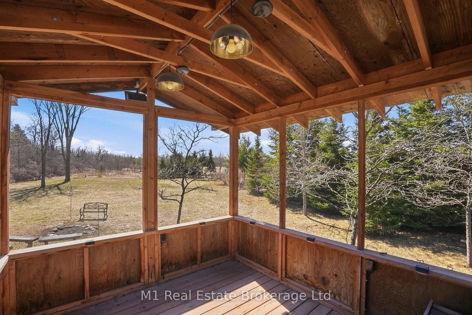 9467 Wellington Rd 124 • Erin, ON photo 32