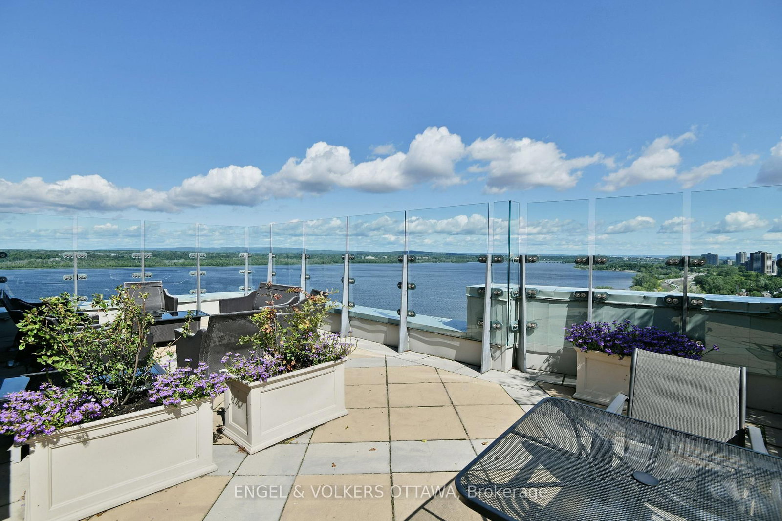75 Cleary Avenue • #1002 • Ottawa, ON photo 26