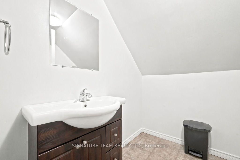 260 Fraser Street • Pembroke, ON photo 36