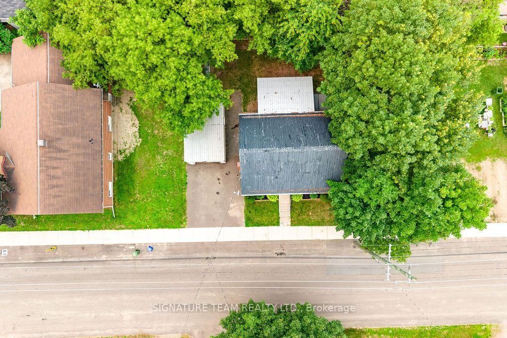260 Fraser Street • Pembroke, ON photo 6