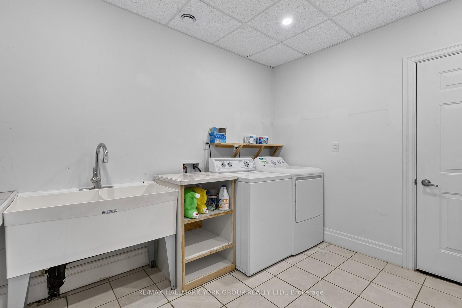 2285 Southwood Road • Gravenhurst, ON photo 15