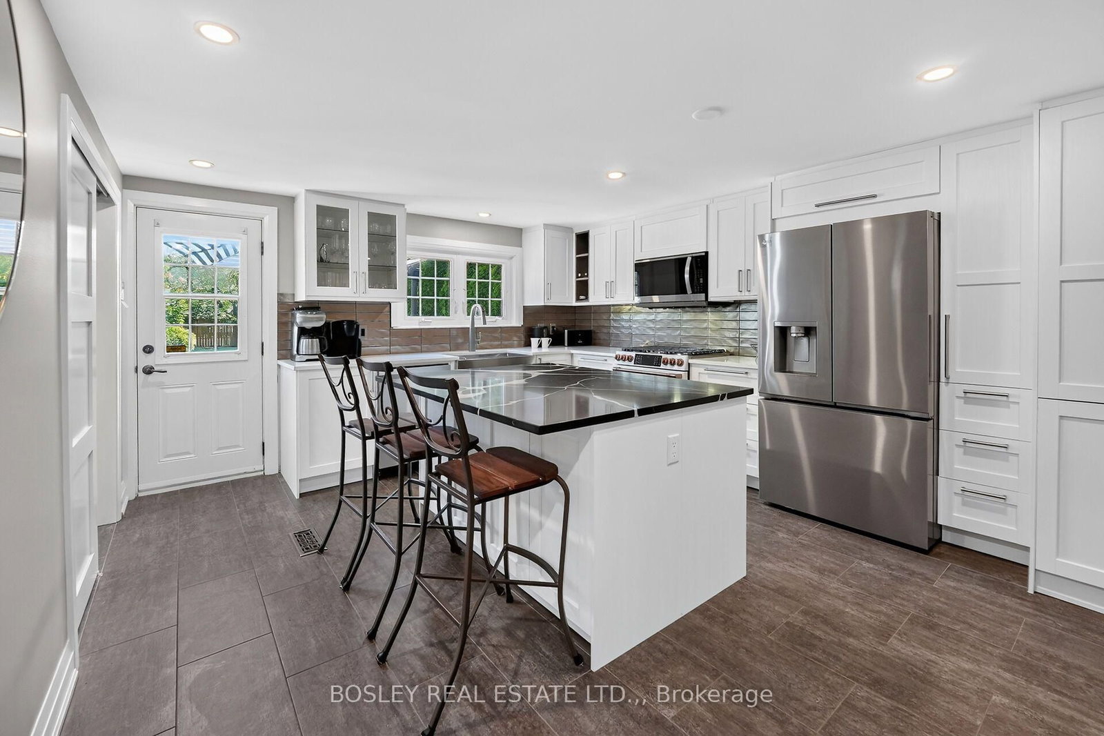 39 PLATOFF STREET • Niagara-on-the-Lake, ON photo 6