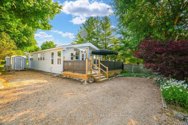 405 - 8685 Rock Glen Road
