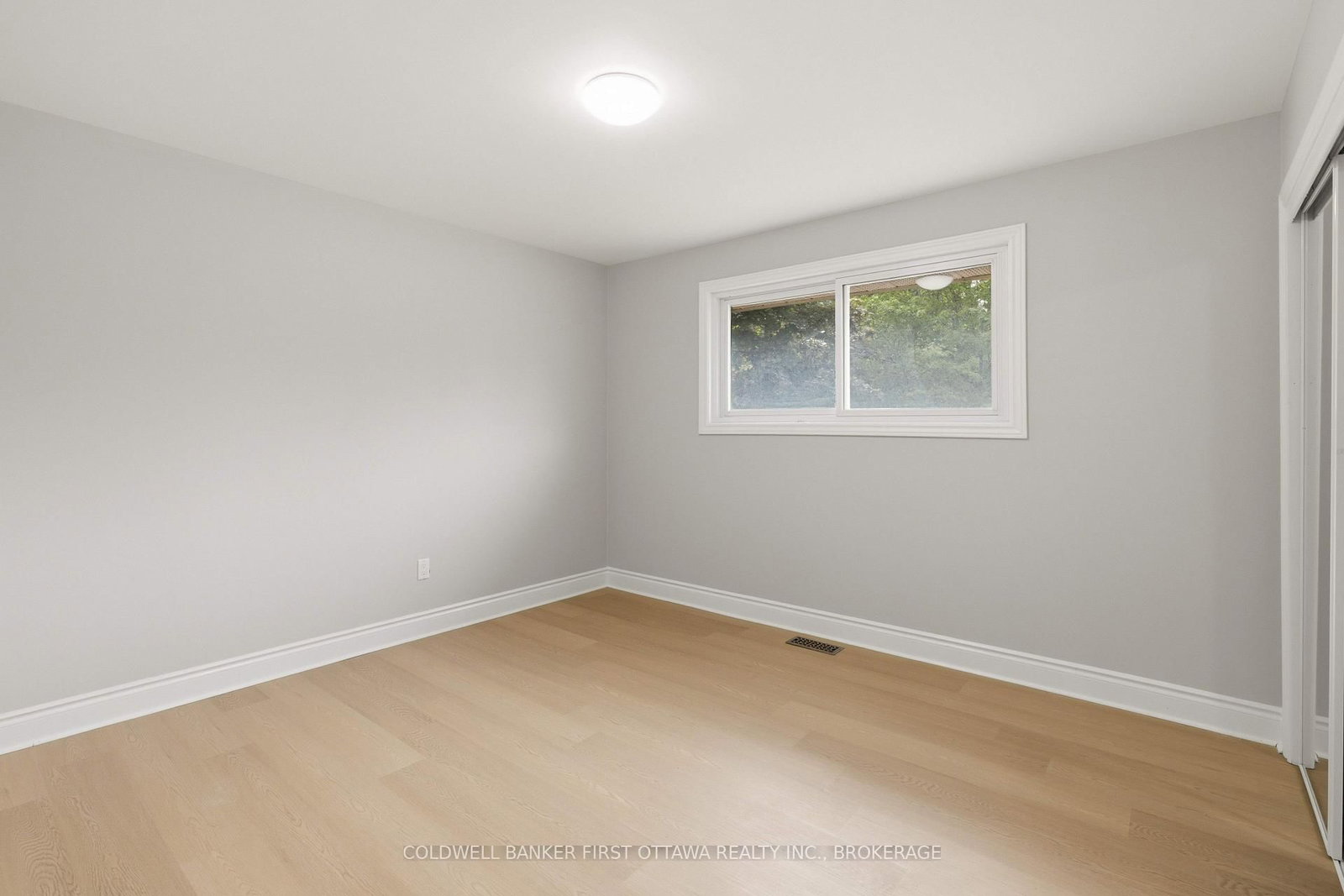 110 Liddell Crescent • Kingston, ON photo 18