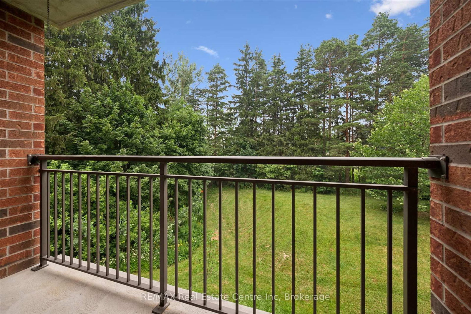 645 S St David Street • #302 • Centre Wellington, ON photo 16