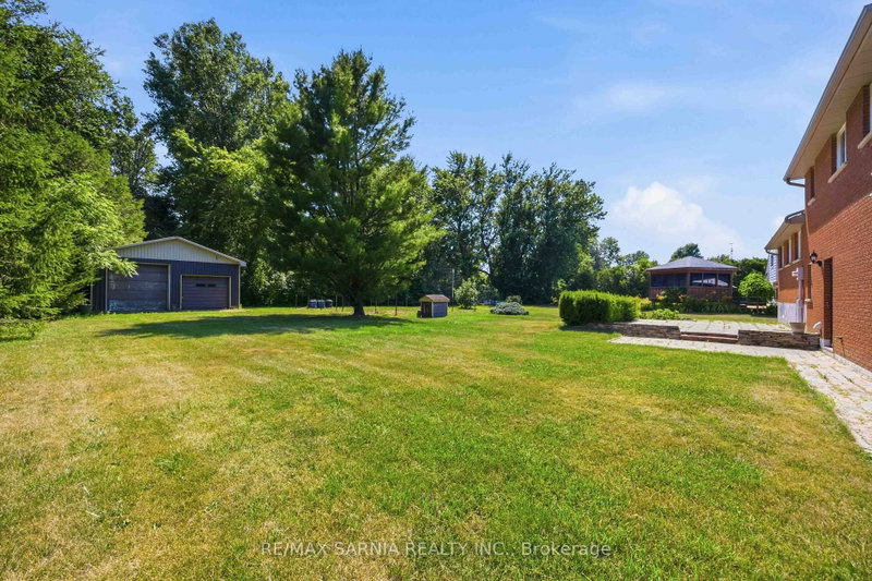 4193 Bluepoint Drive