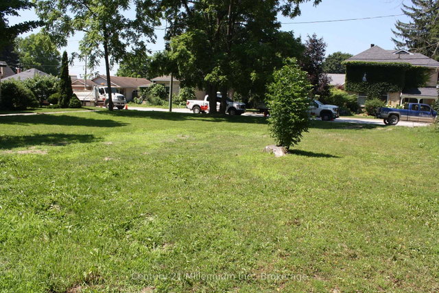 NA 3rd Ave SW Avenue S