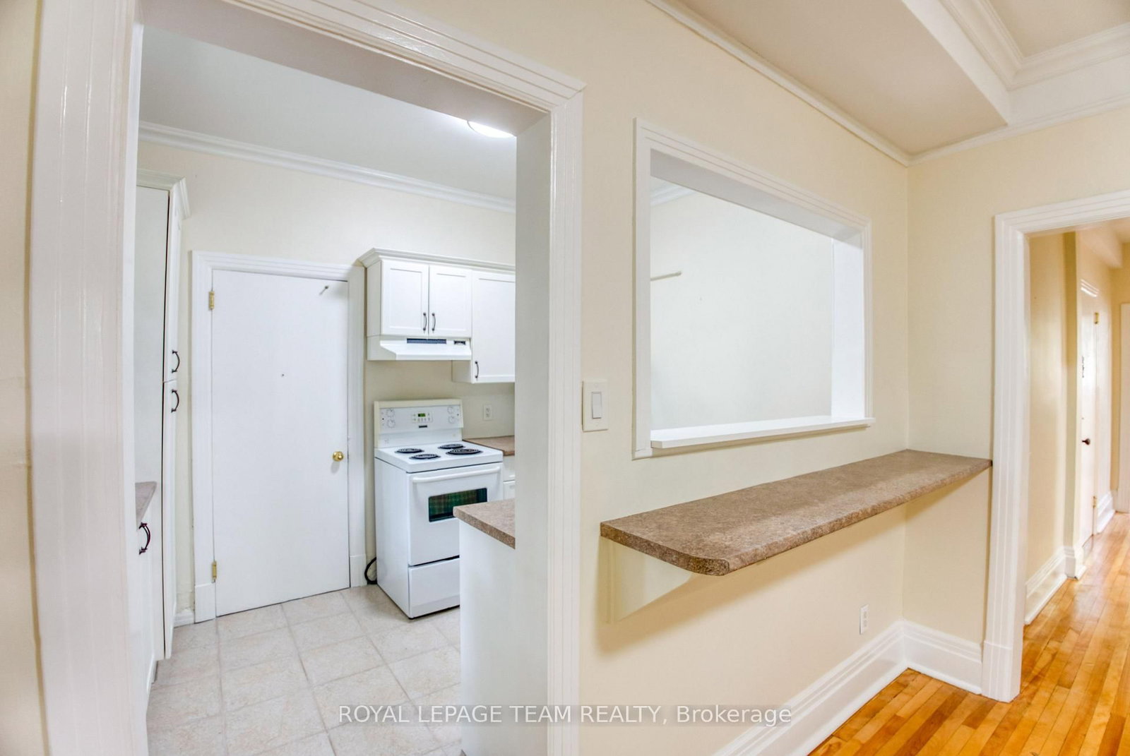 480 Oakhill Road • Ottawa, ON photo 9