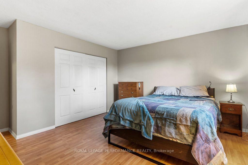 5529 Woodeden Drive • Ottawa, ON photo 20