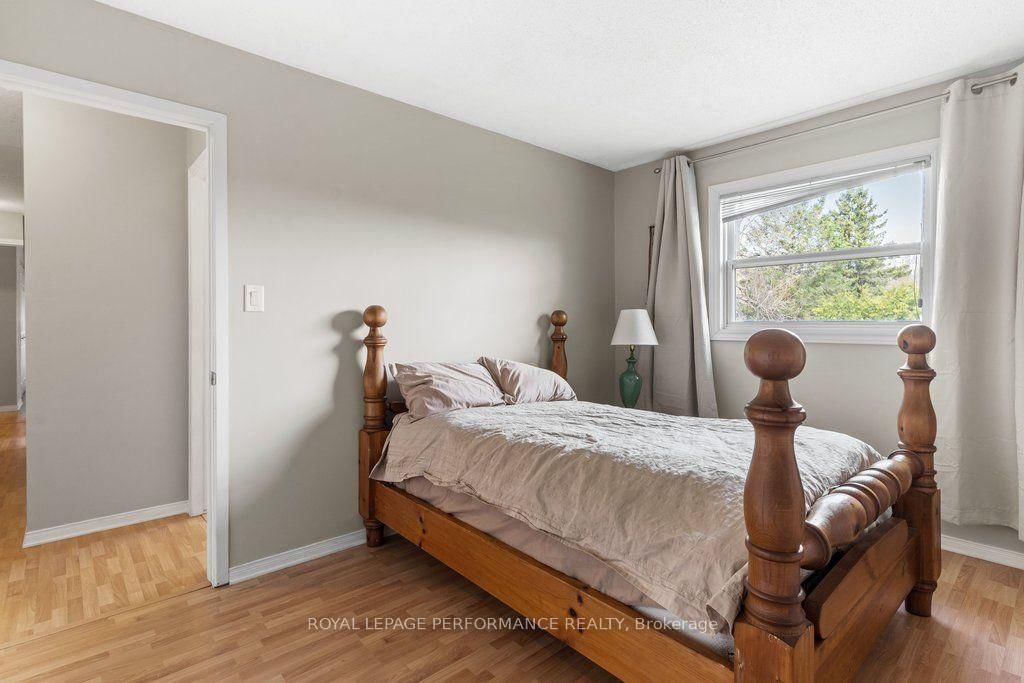 5529 Woodeden Drive • Ottawa, ON photo 25