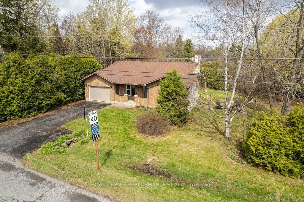 5529 Woodeden Drive • Ottawa, ON photo 36