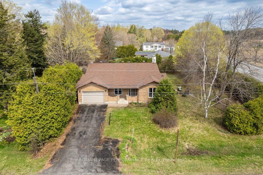 5529 Woodeden Drive • Ottawa, ON photo 37