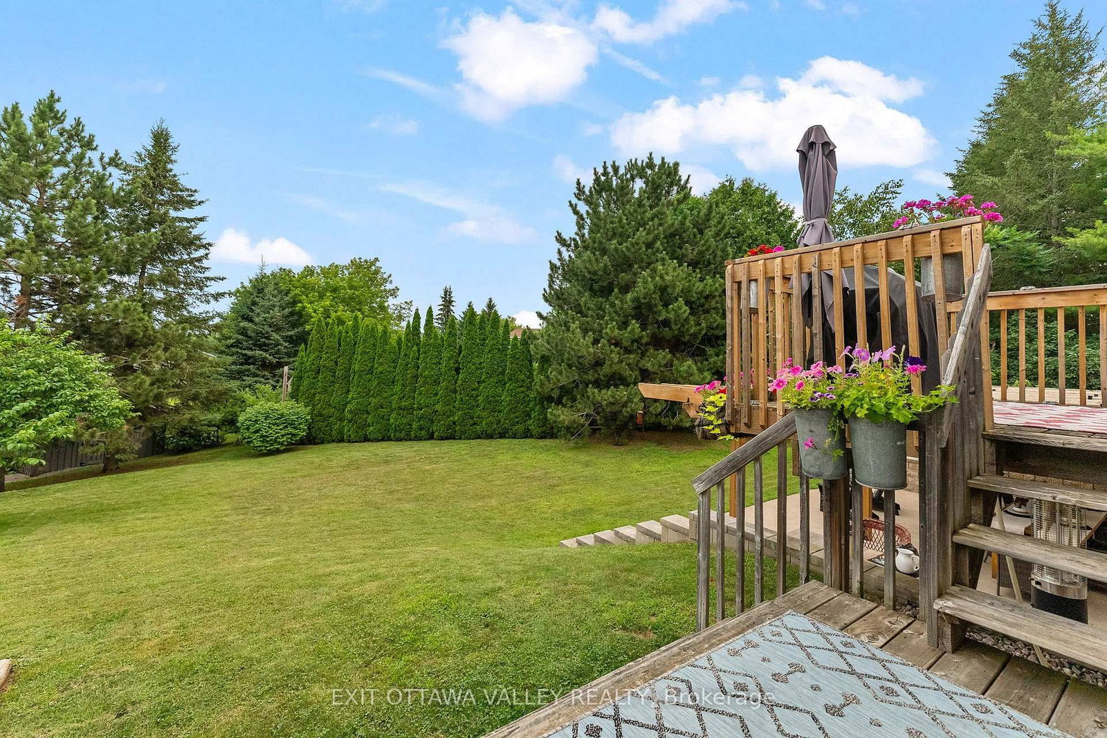 62 Meadowview Drive • Beachburg, ON photo 39