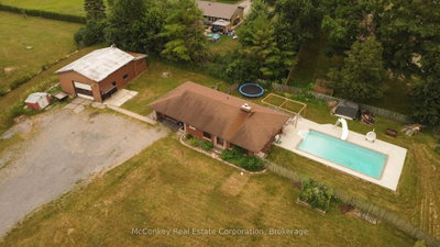129 Clifford Road — photo 3