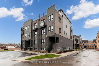 Townhouse for lease at 102-6705 Cropp Street, Niagara Falls, Ontario, L2E 5J8 - Morrison - MLS: X13571088