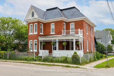 24 King St West Street W • Lansdowne Village, ON photo 3
