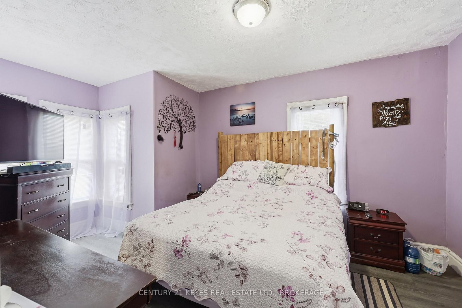 24 King St West Street W • Lansdowne Village, ON photo 32