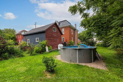 24 King St West Street W • Lansdowne Village, ON photo 8