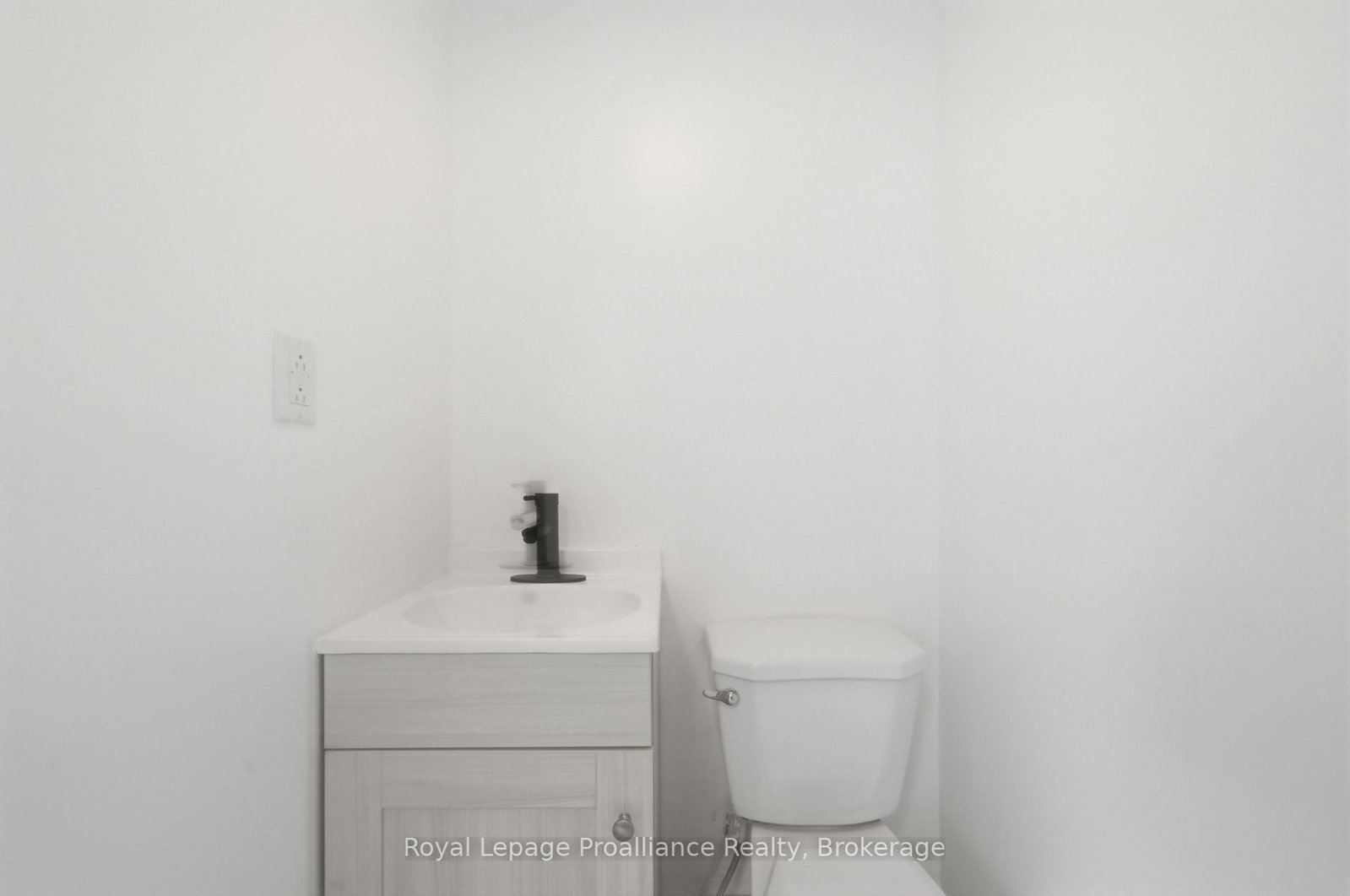 82 Marmora Street • Quinte West, ON photo 23