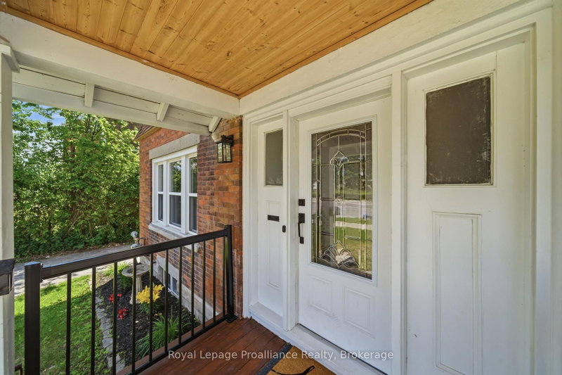 82 Marmora Street