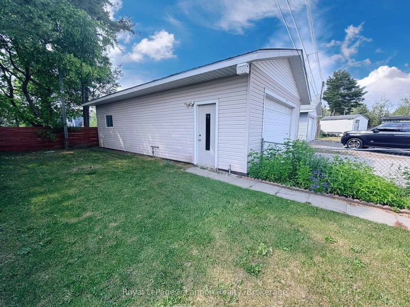 312 Ball Park Crescent