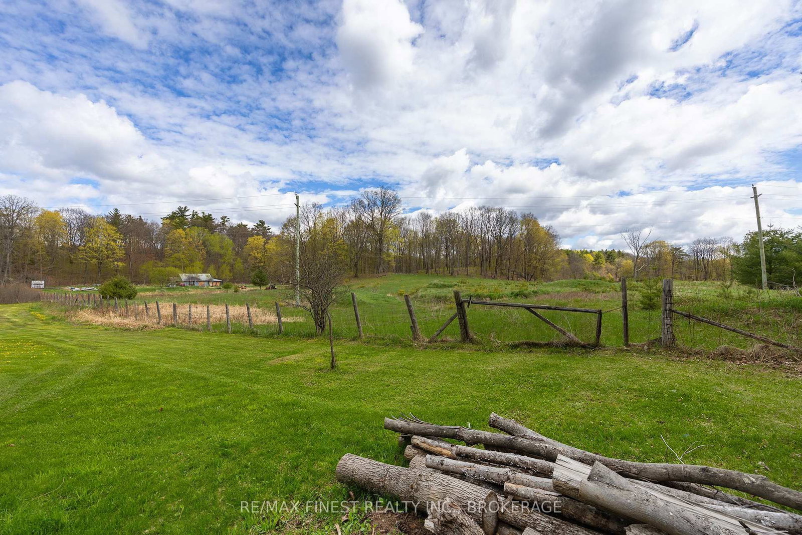 402 Jones Falls Road • Rideau Lakes, ON photo 50
