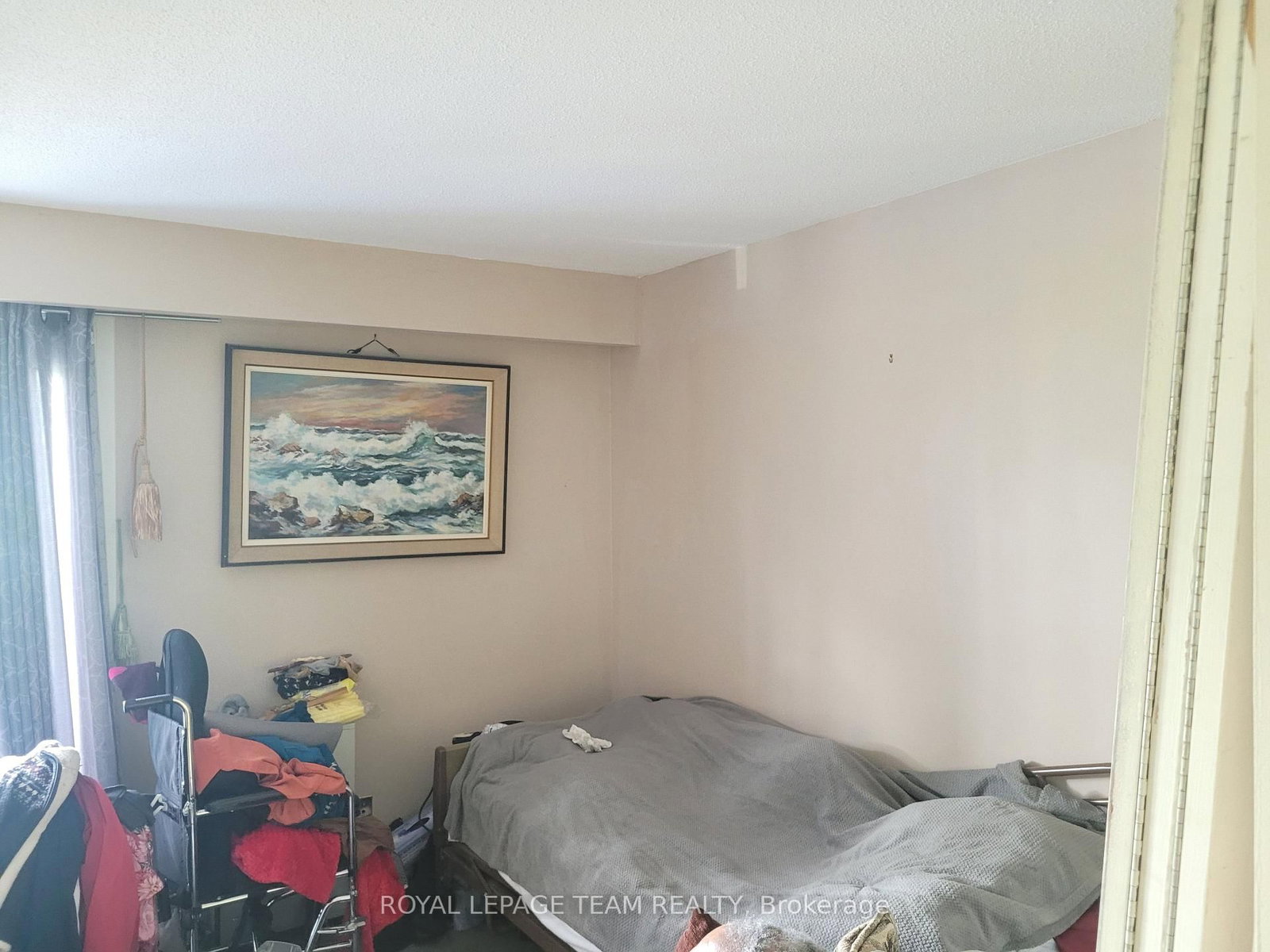 438F Moodie Drive • Ottawa, ON photo 5