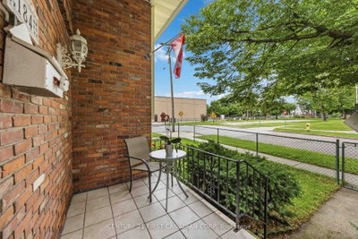 184 Durand Street • Sarnia, ON photo 4
