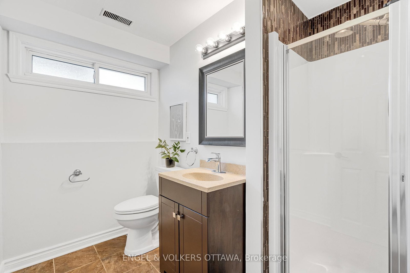 1941 Conrad Avenue • Ottawa, ON photo 22