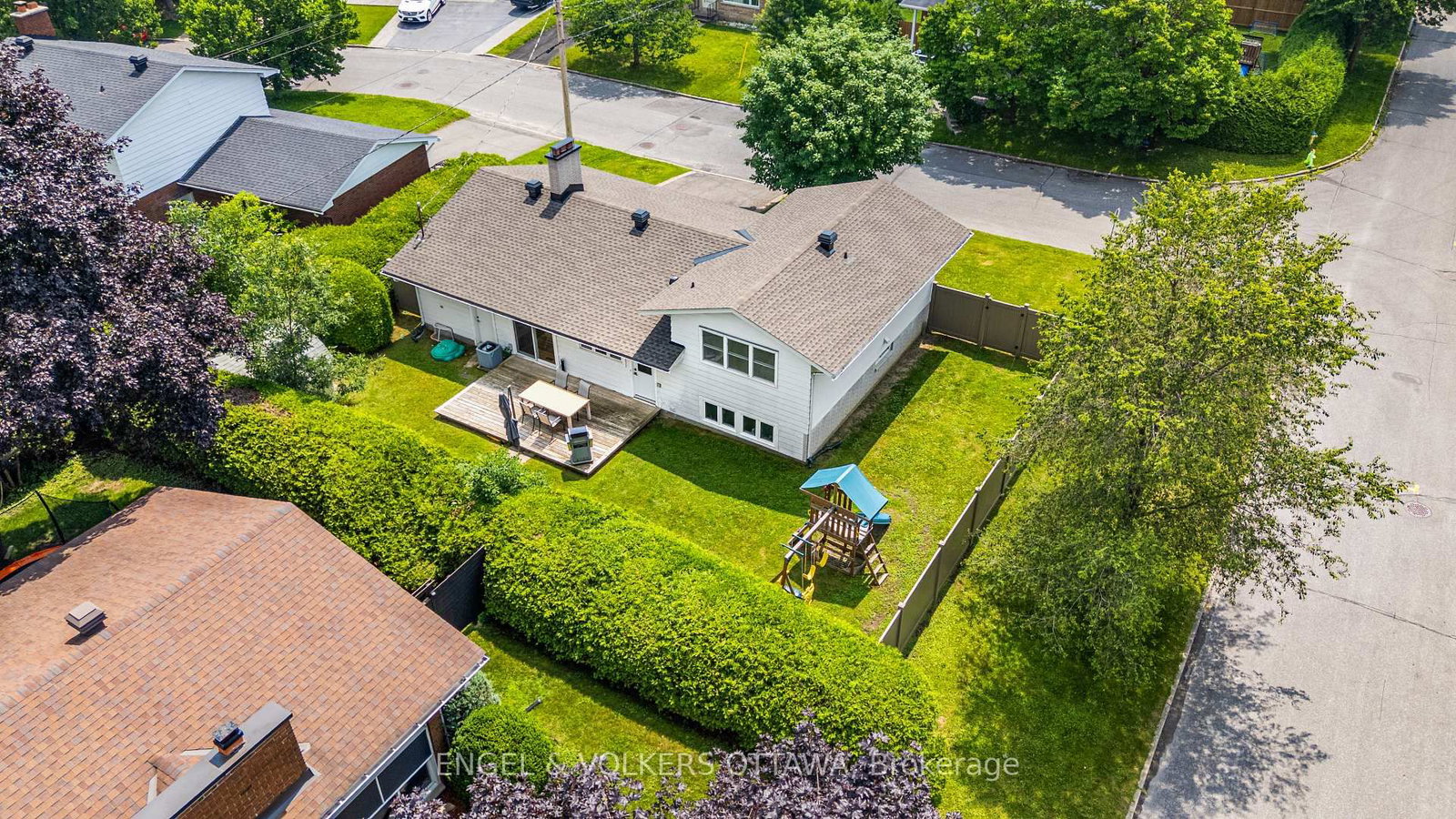 1941 Conrad Avenue • Ottawa, ON photo 33