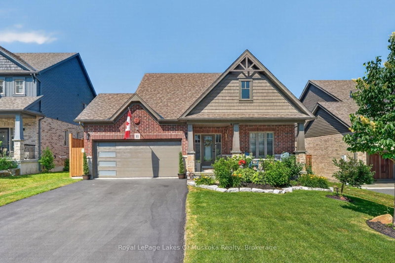 11 Braeside Cres, Huntsville, Ontario