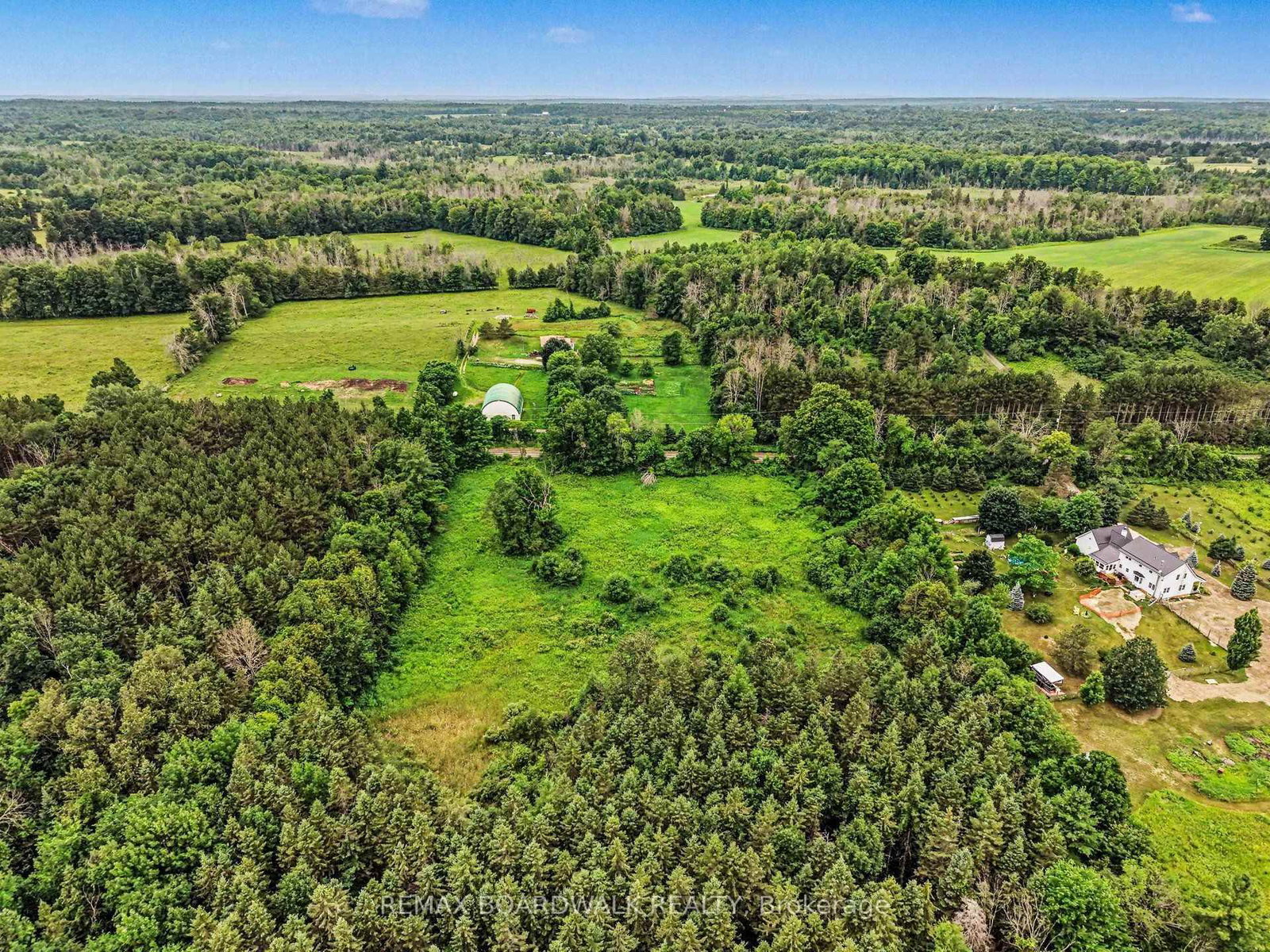 884 Old Perth Road • Almonte, ON photo 12