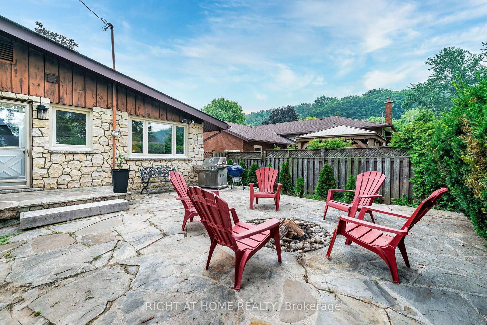 9 Hilts Drive • Hamilton, ON photo 36