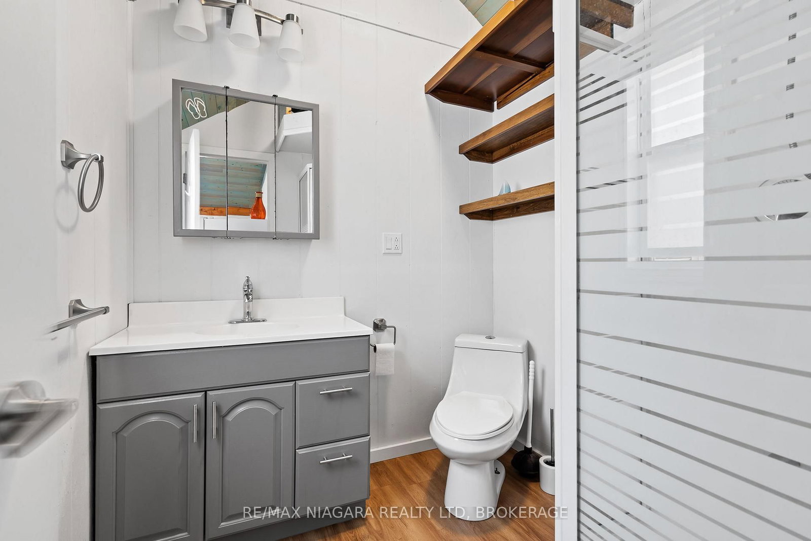 12343 Lakeshore Road • Wainfleet, ON photo 27