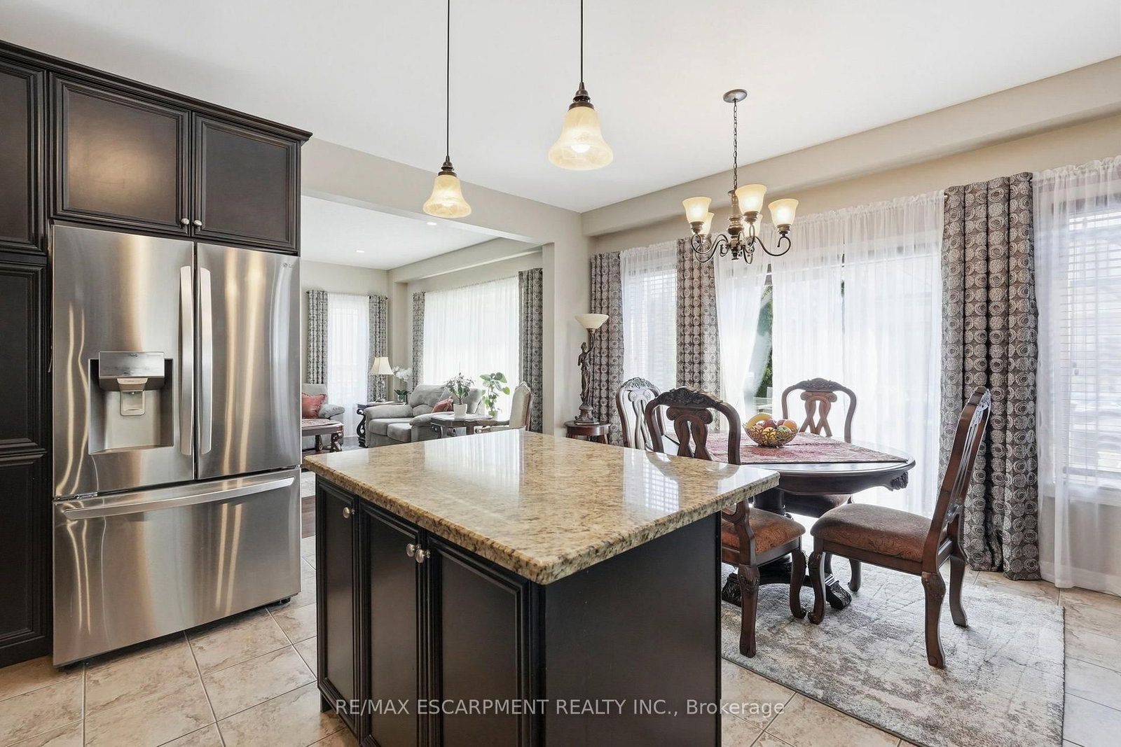1332 Baseline Road • Hamilton, ON photo 12