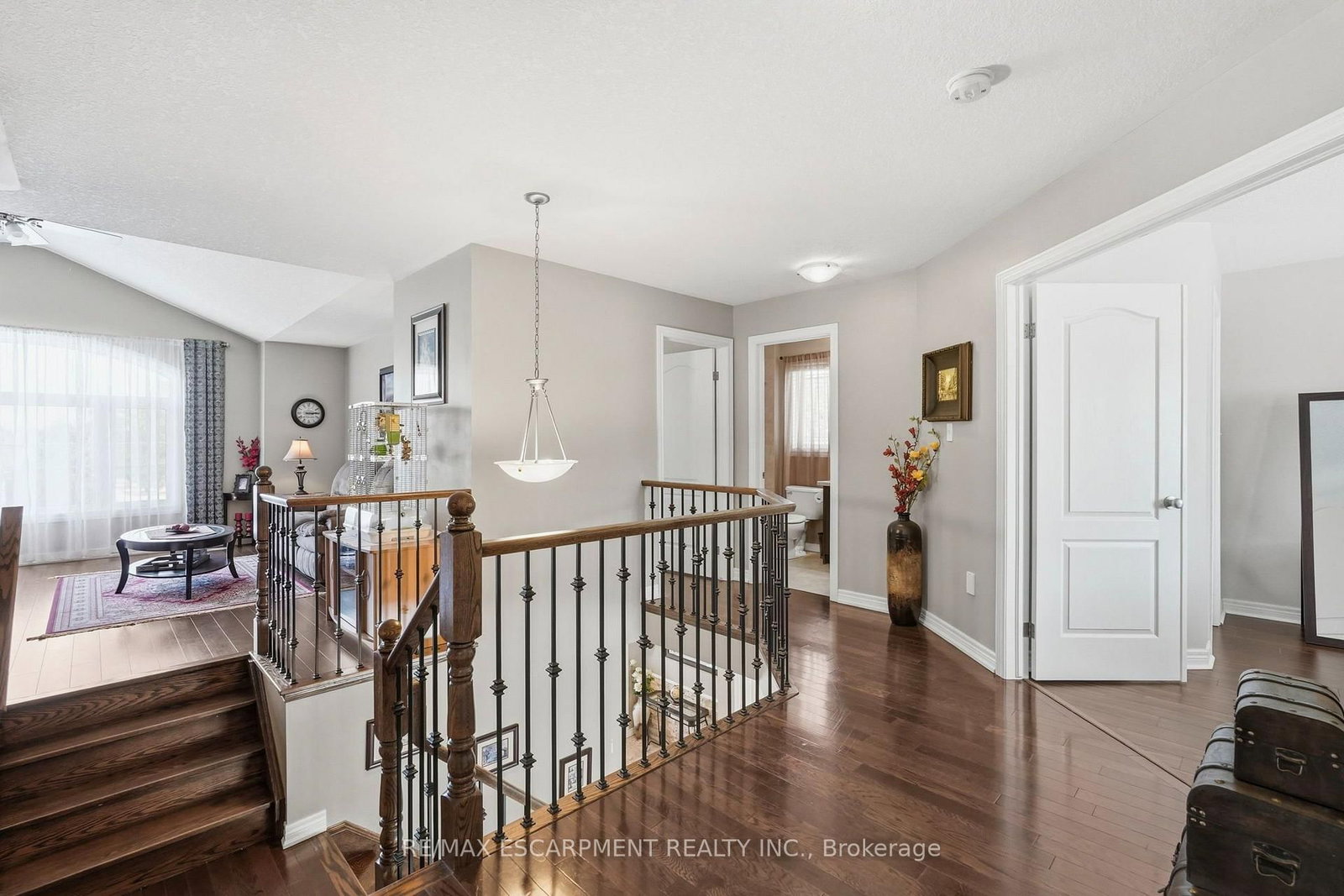 1332 Baseline Road • Hamilton, ON photo 15