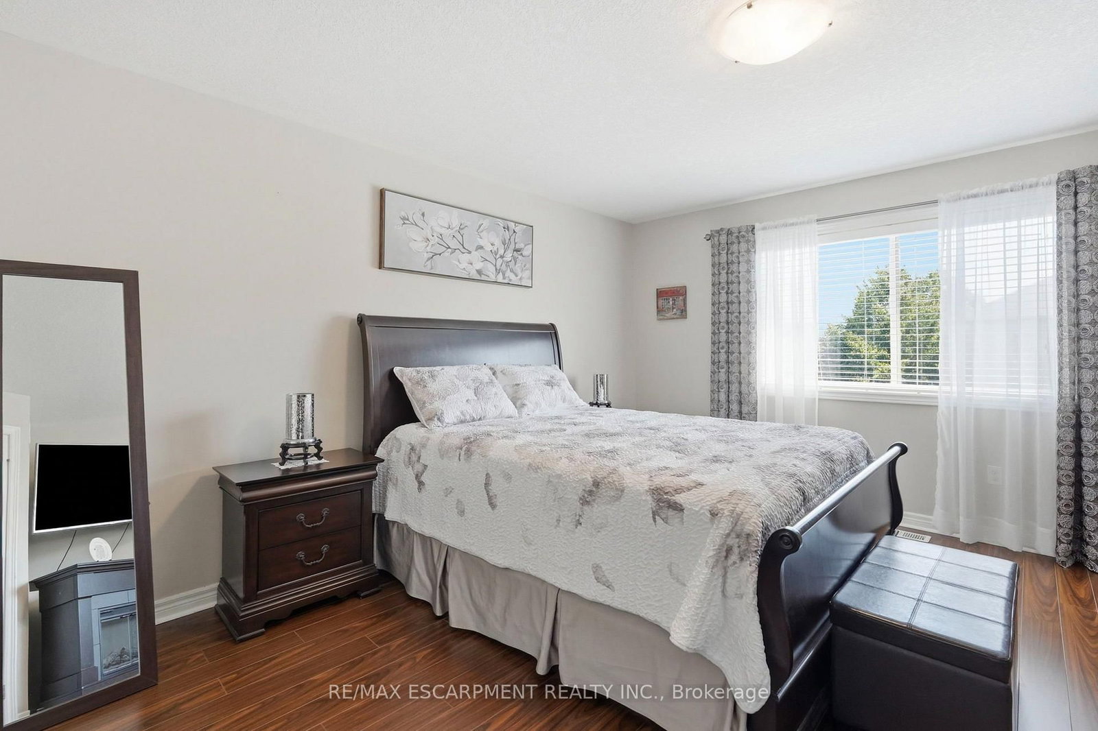 1332 Baseline Road • Hamilton, ON photo 16