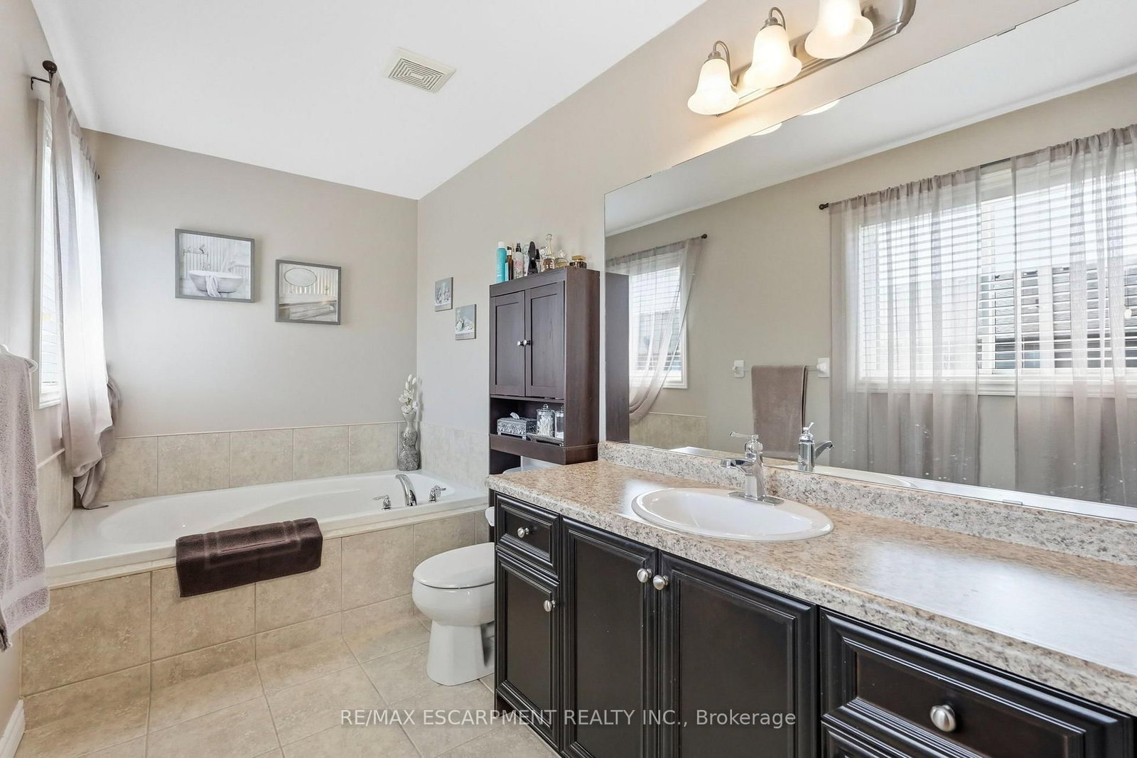 1332 Baseline Road • Hamilton, ON photo 19