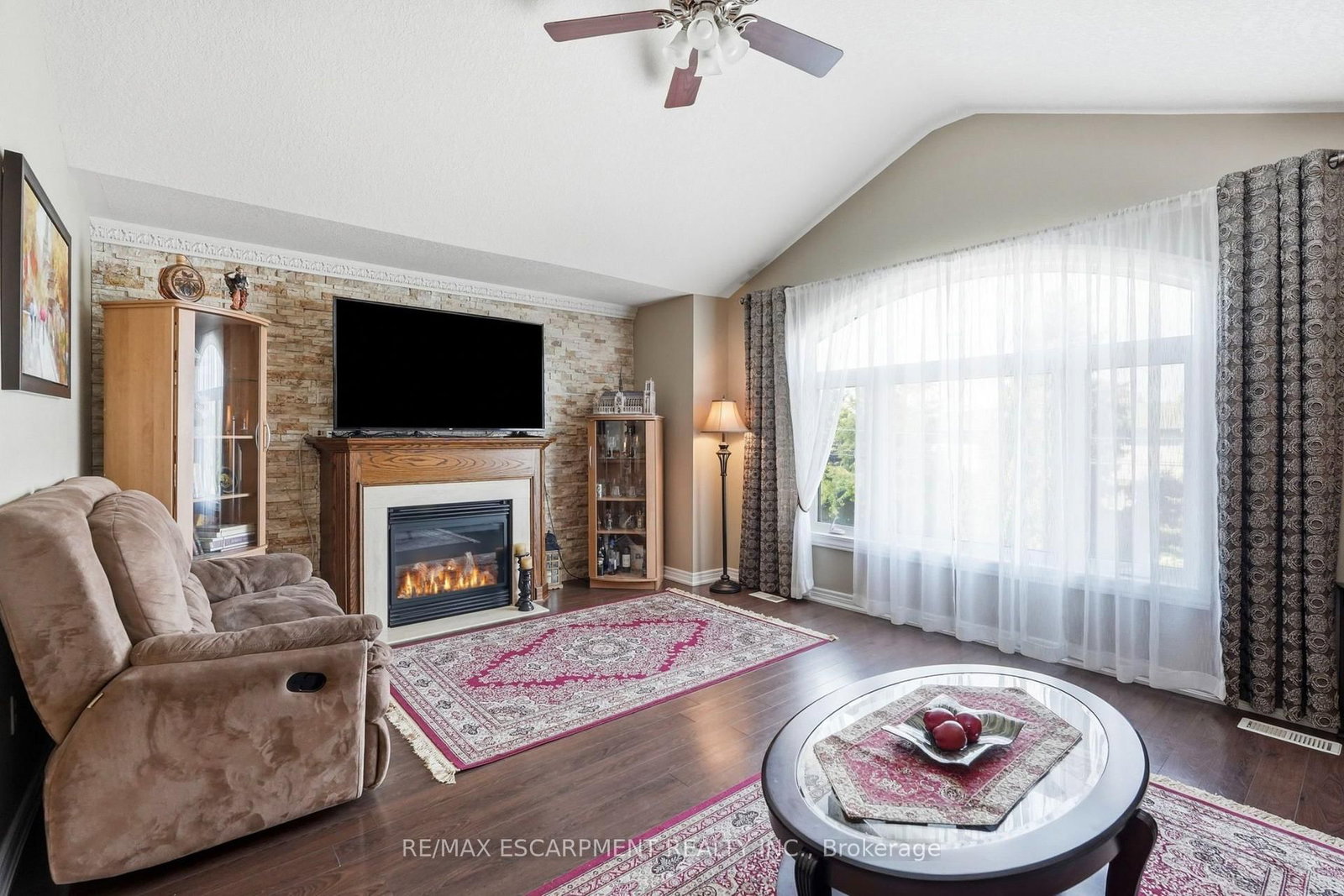 1332 Baseline Road • Hamilton, ON photo 36