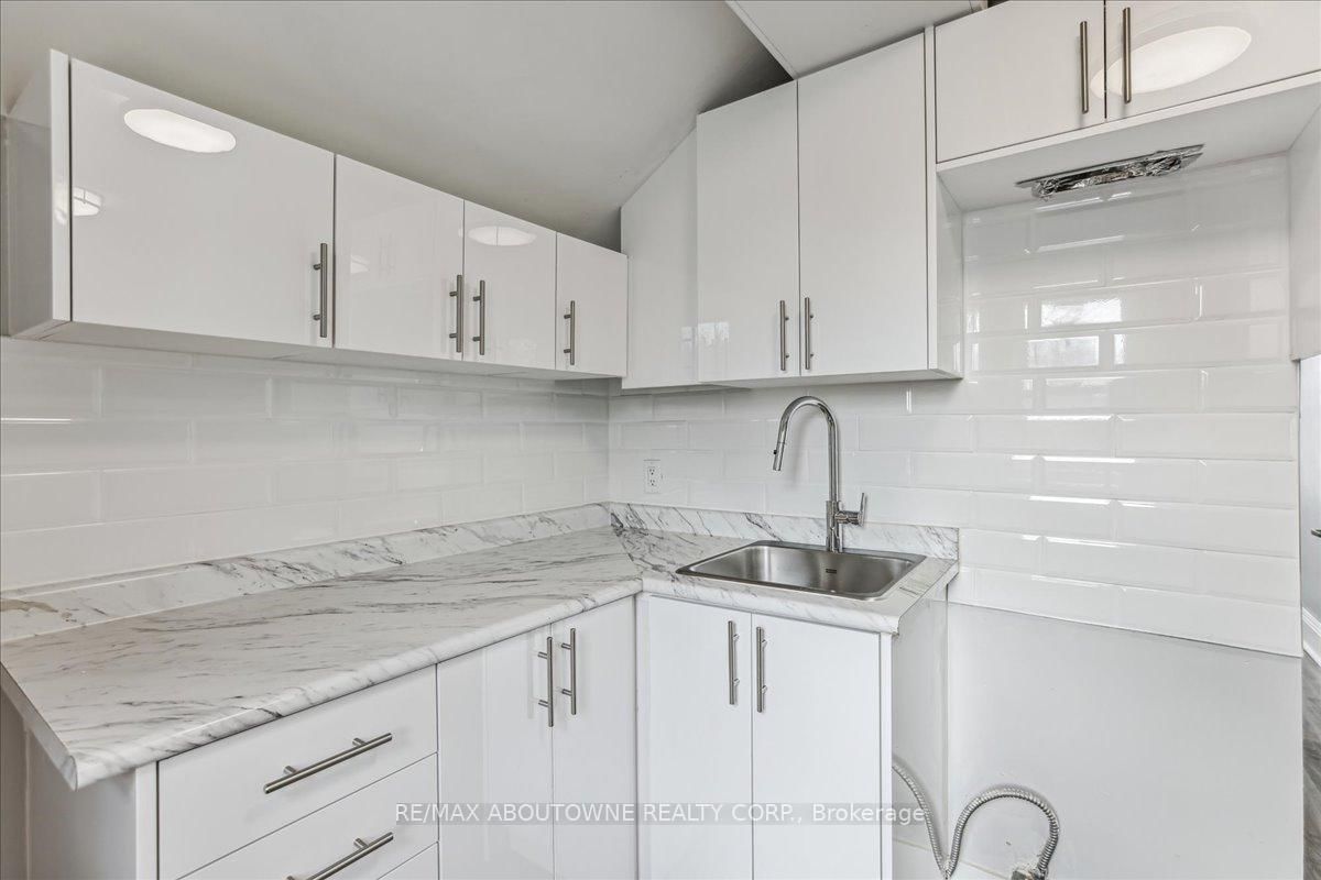 18 Linwood Street • St. Catharines, ON photo 14
